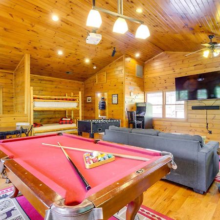 Cabin With Pool Access About 3 Mi To Downtown Gatlinburg Ngoại thất bức ảnh
