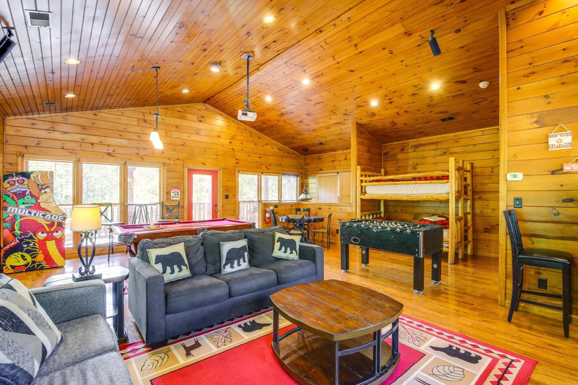 Cabin With Pool Access About 3 Mi To Downtown Gatlinburg Ngoại thất bức ảnh