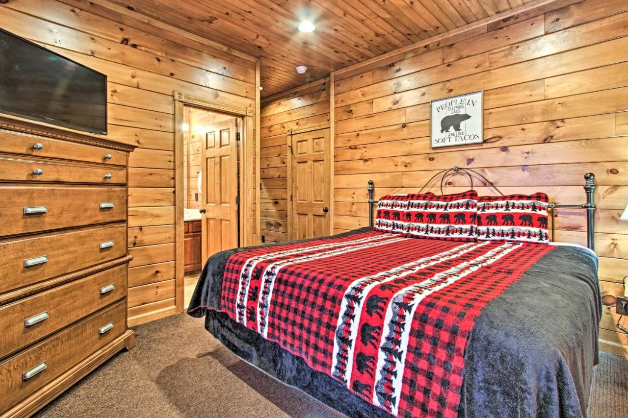 Cabin With Pool Access About 3 Mi To Downtown Gatlinburg Ngoại thất bức ảnh