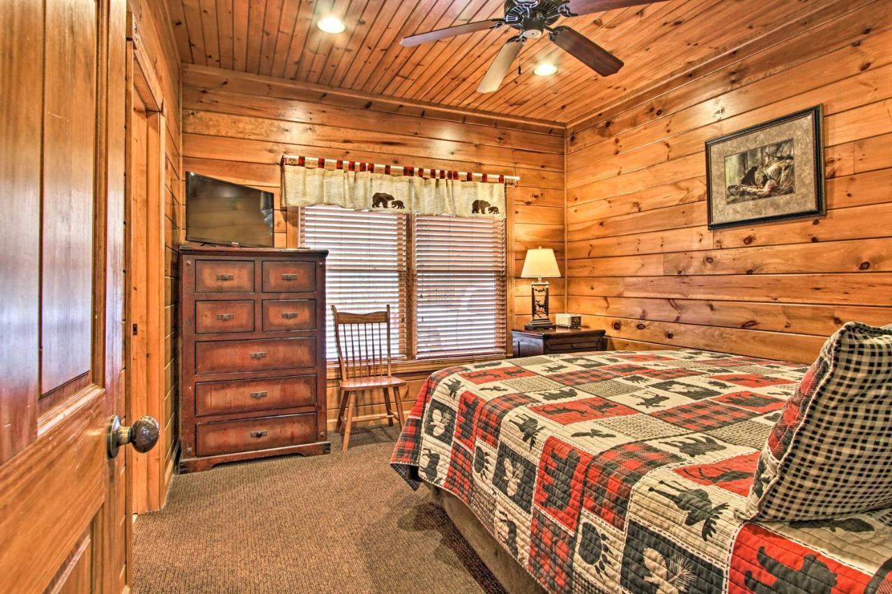 Cabin With Pool Access About 3 Mi To Downtown Gatlinburg Ngoại thất bức ảnh
