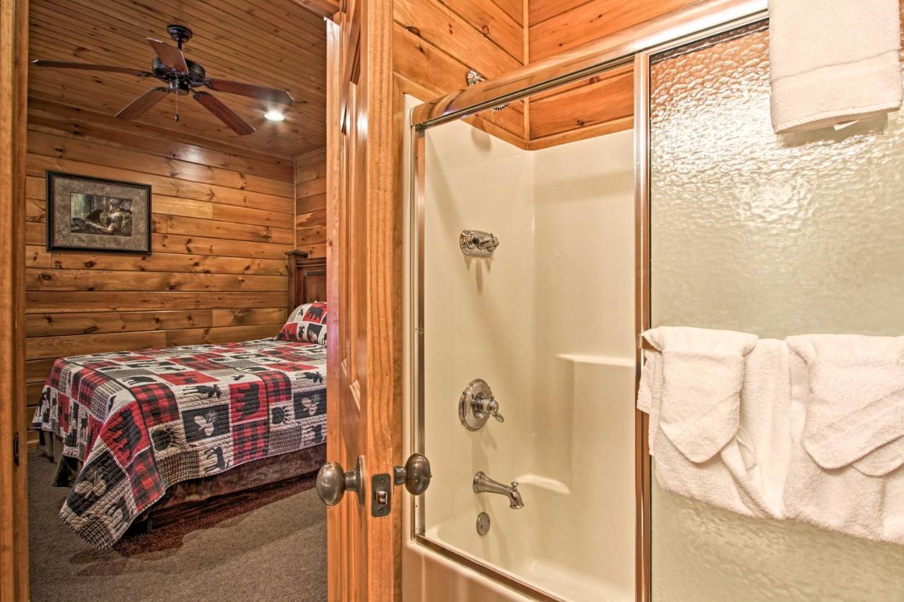 Cabin With Pool Access About 3 Mi To Downtown Gatlinburg Ngoại thất bức ảnh