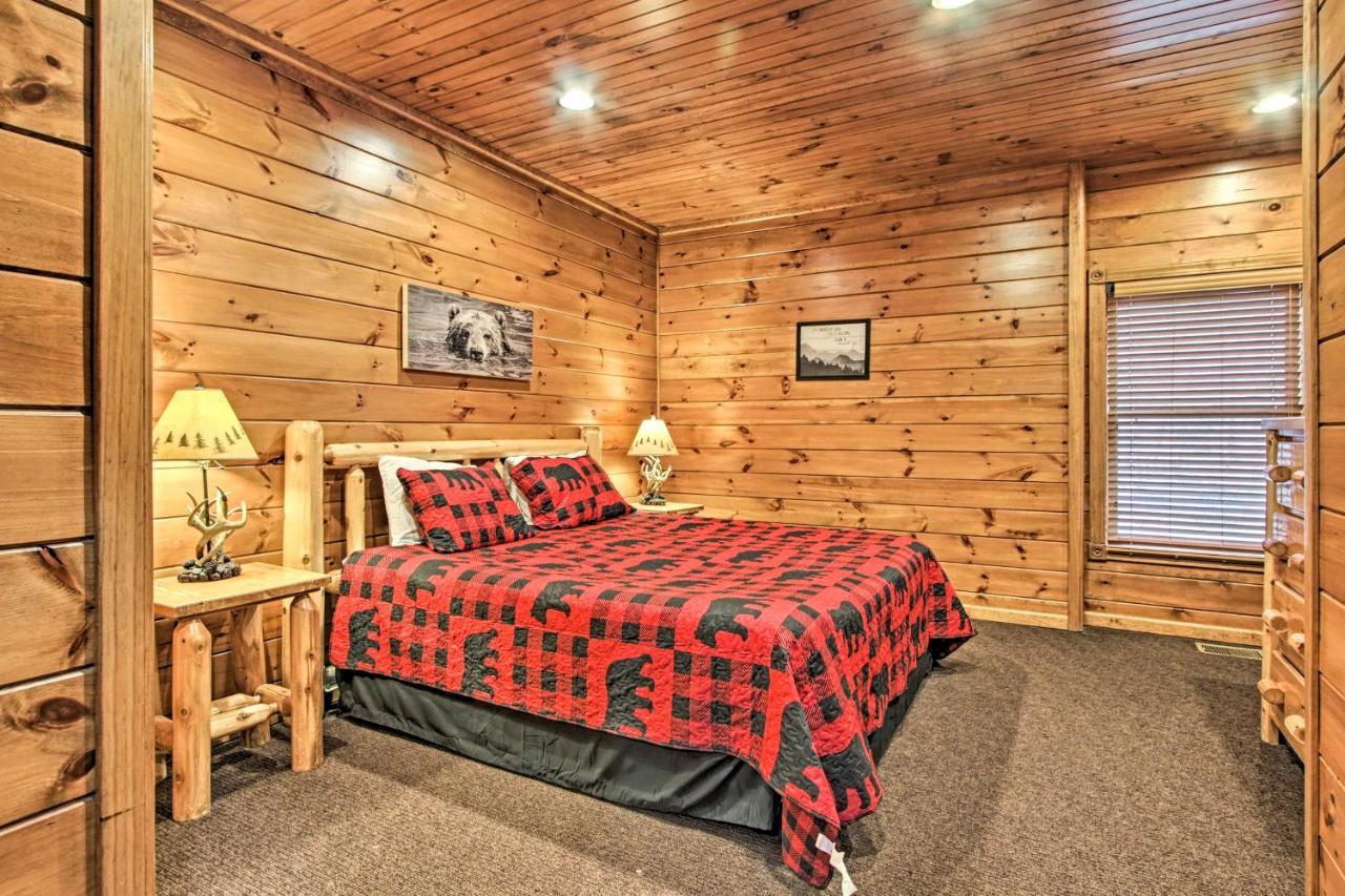 Cabin With Pool Access About 3 Mi To Downtown Gatlinburg Ngoại thất bức ảnh